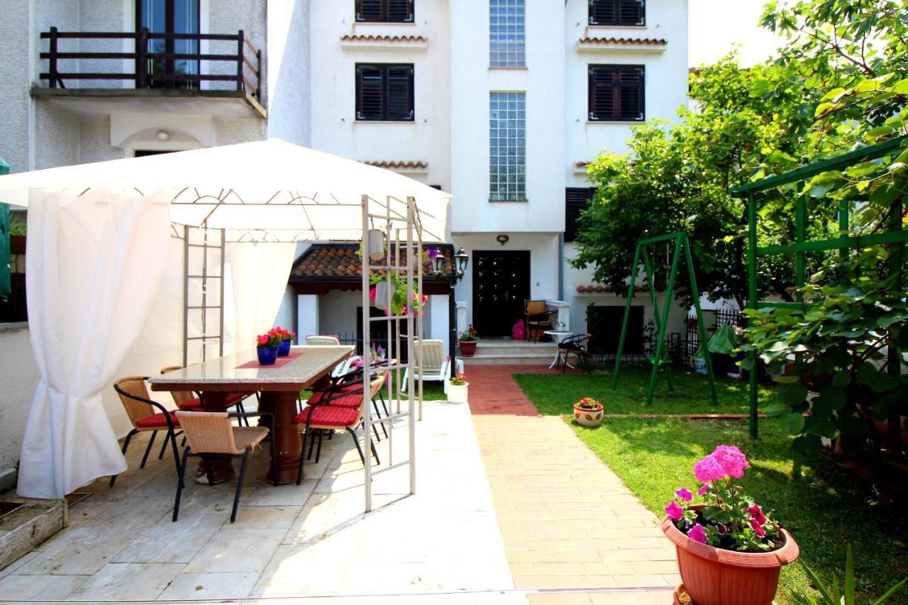 Apartments Vista 포레치 외부 사진