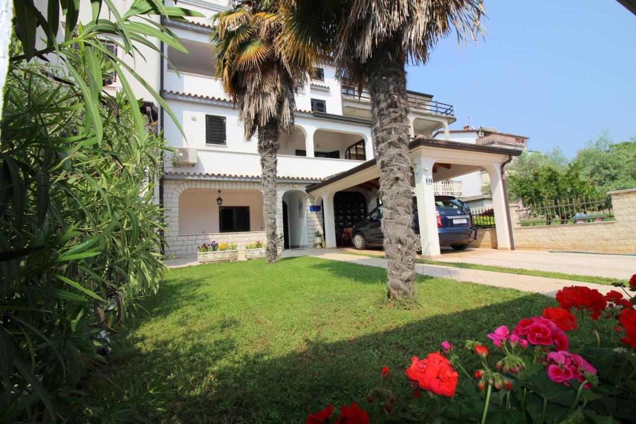 Apartments Vista 포레치 외부 사진