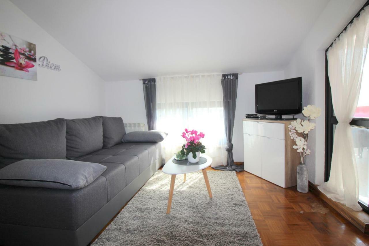 Apartments Vista 포레치 외부 사진